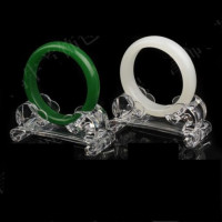 Đế mica hình lượn sóng trưng bày vòng tay bản size 9x4cm